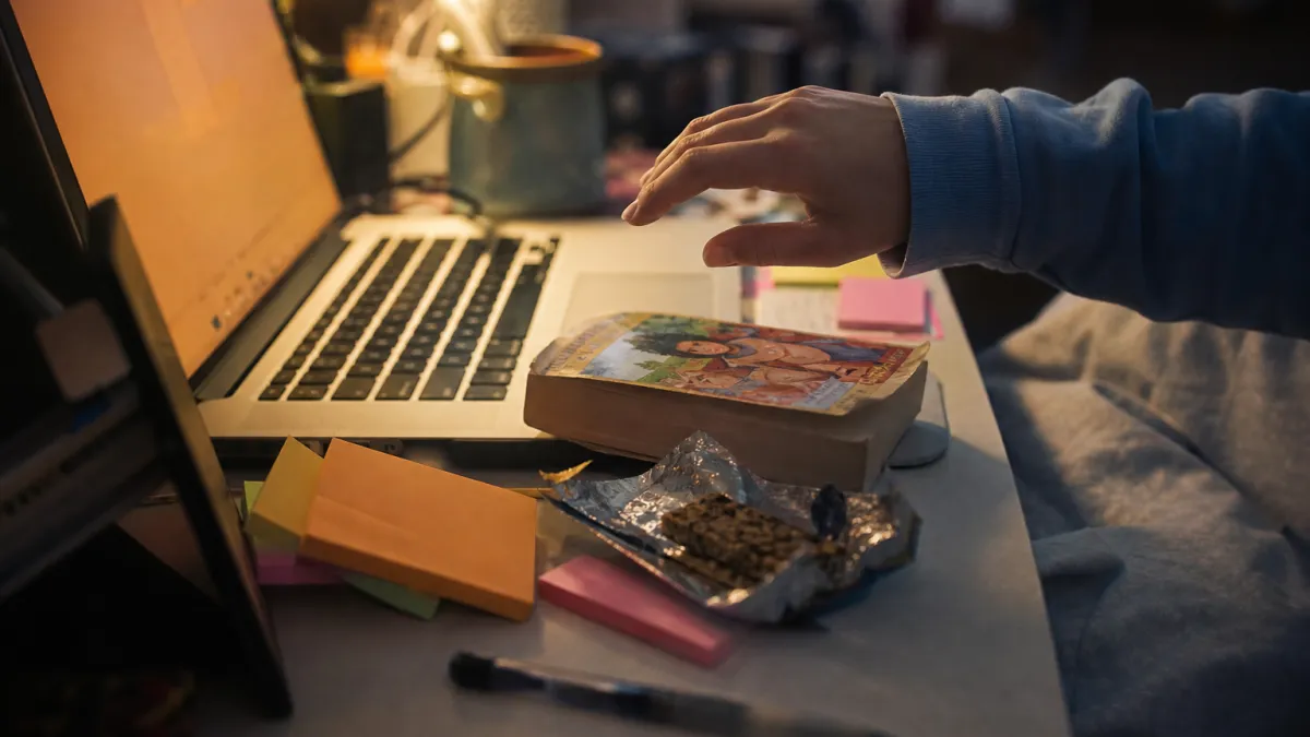 Quand sort la saison 2 de Geek Girl ? Date et infos 2026